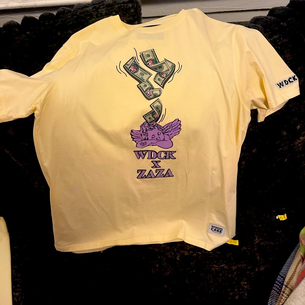 (L) Wedding Cake shirt brand new never worn!